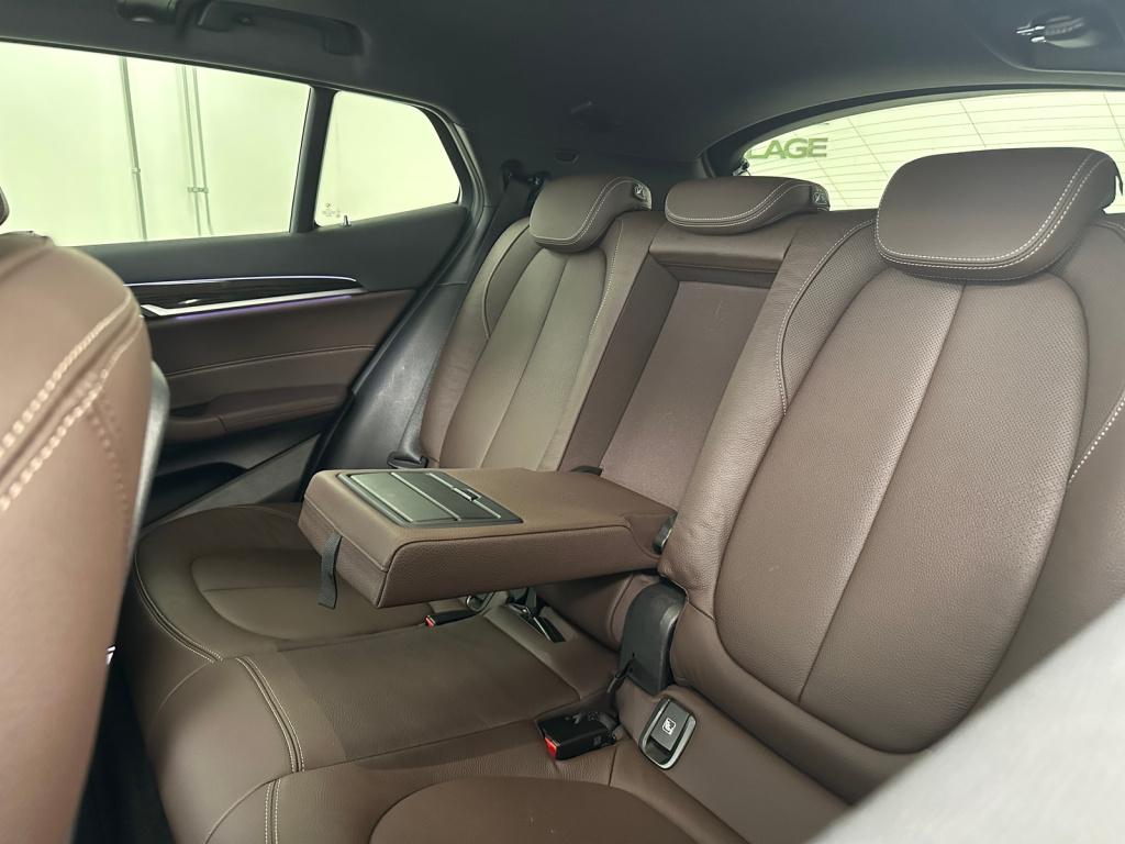 BMW X2 xdrive25e m-sport | harman/kardon | panoramadak | leer |