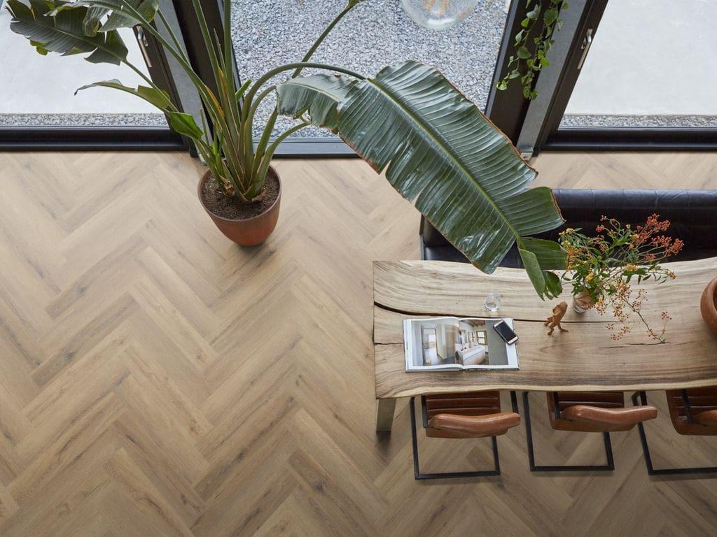 Laminaat vloeren, Raamdecoratie, Tapijt en vinyl