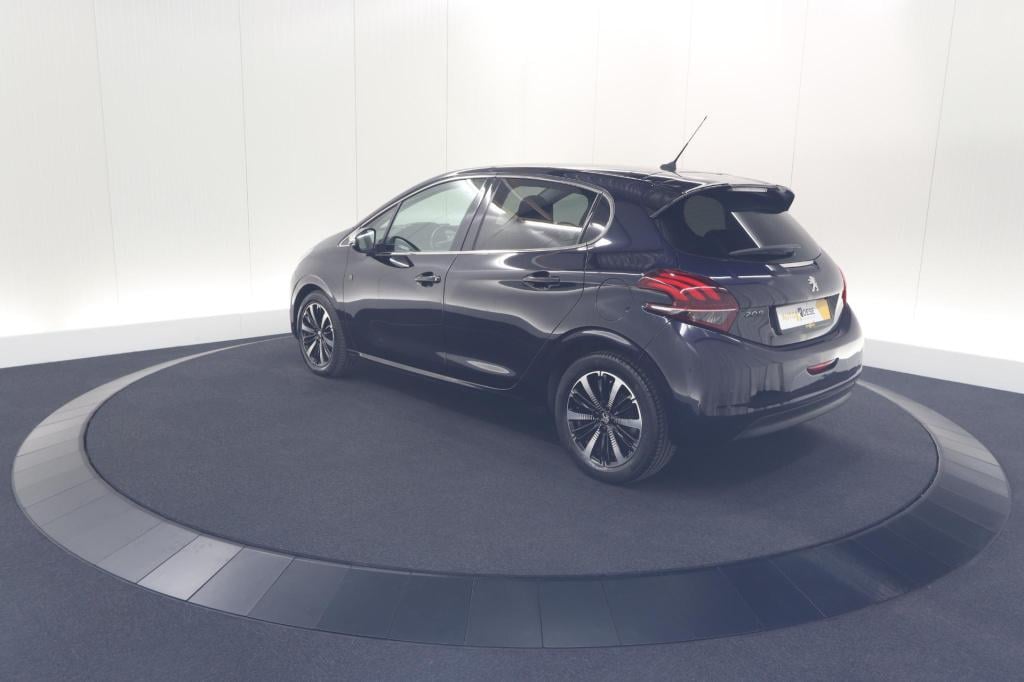 Peugeot 208 puretech 110 tech edition | camera | apple carplay | parkeersen