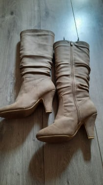 Laarzen beige
