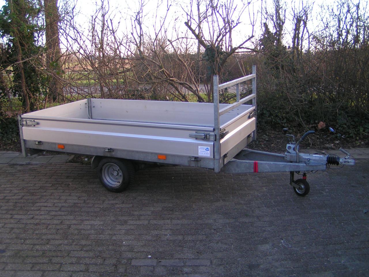 Te Huur Aanhangwagen