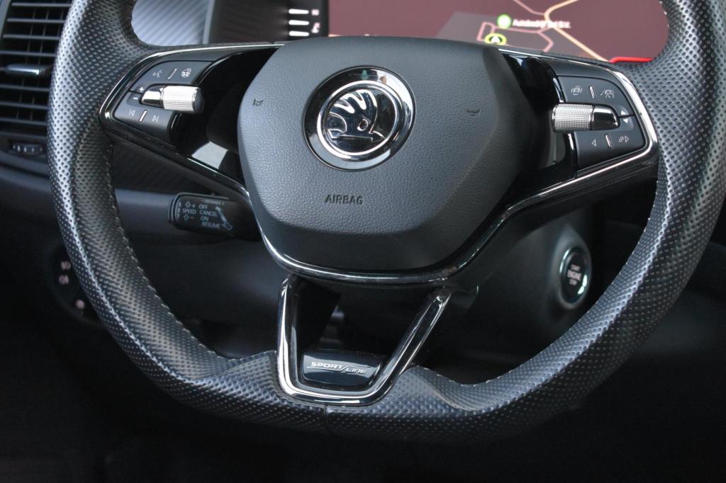 Skoda Kodiaq 1.5 tsi sportline 7p. | mj21 | camera | virtual | nap | stuur 