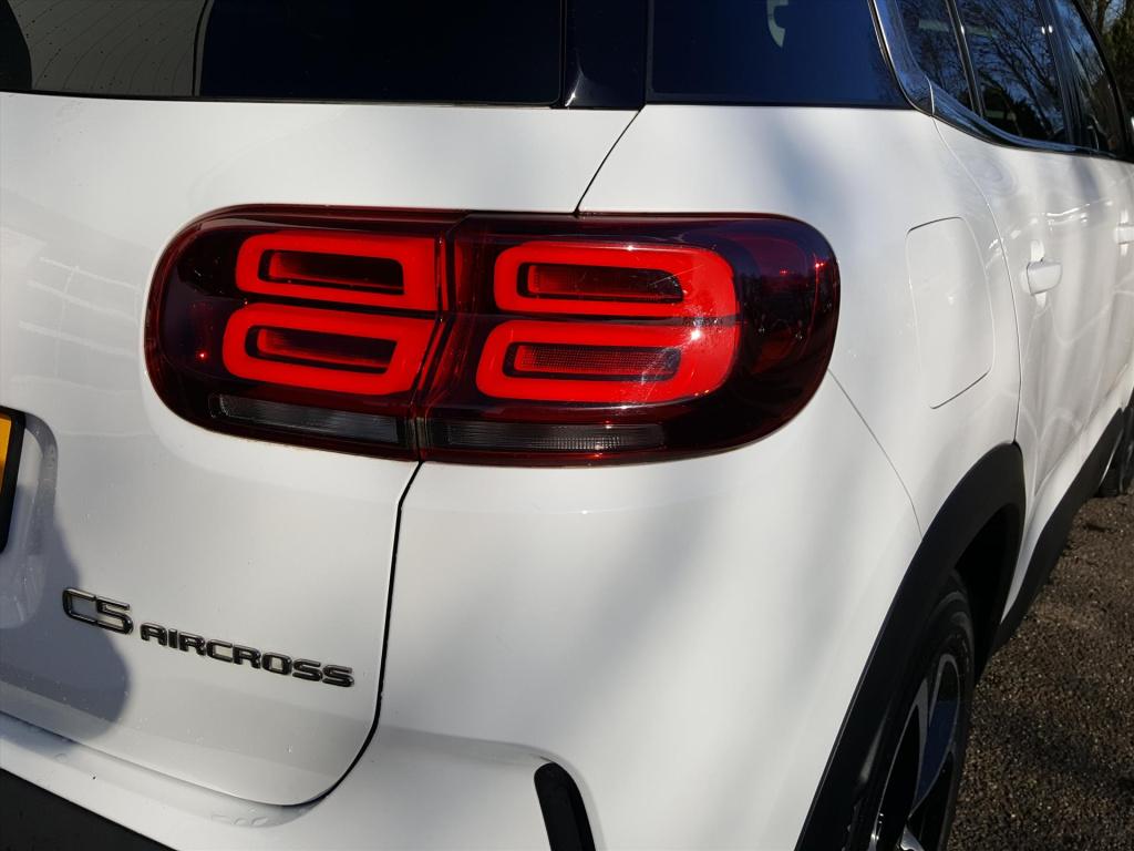 Citroen C5 Aircross 1.6 hybrid 225pk eat8 business plus | navi | bt | apple