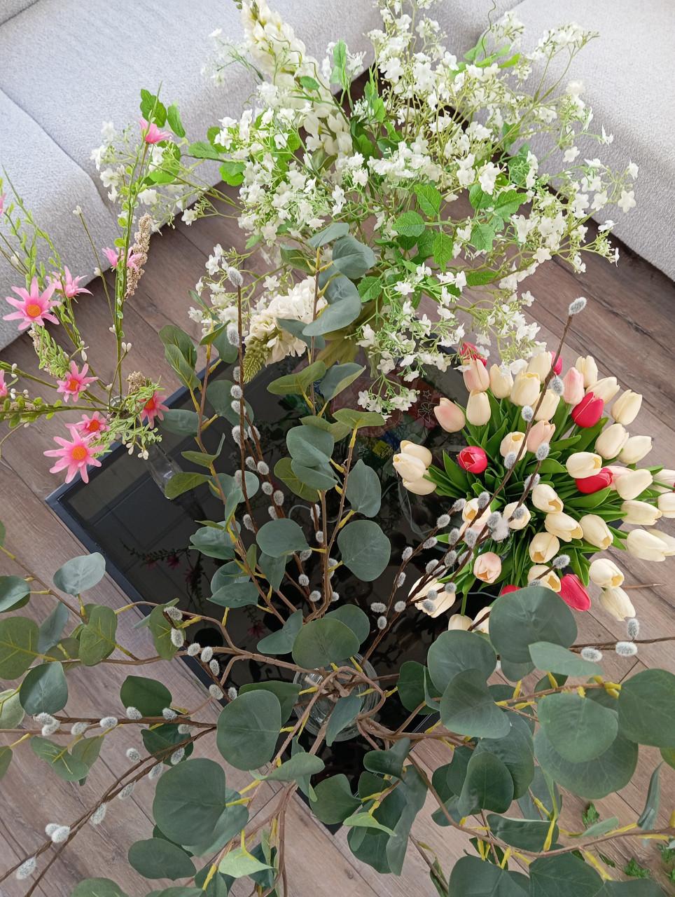 Kunstbloemen/ takken