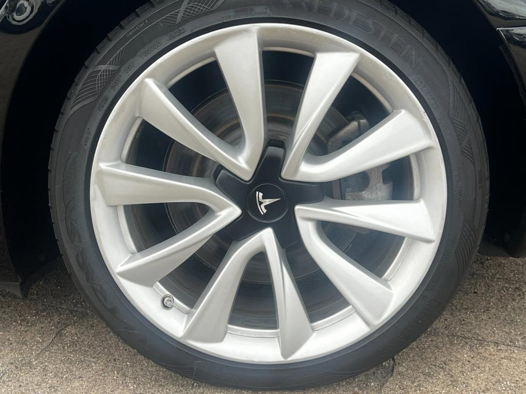 Tesla Model 3 long range awd 75 kwh