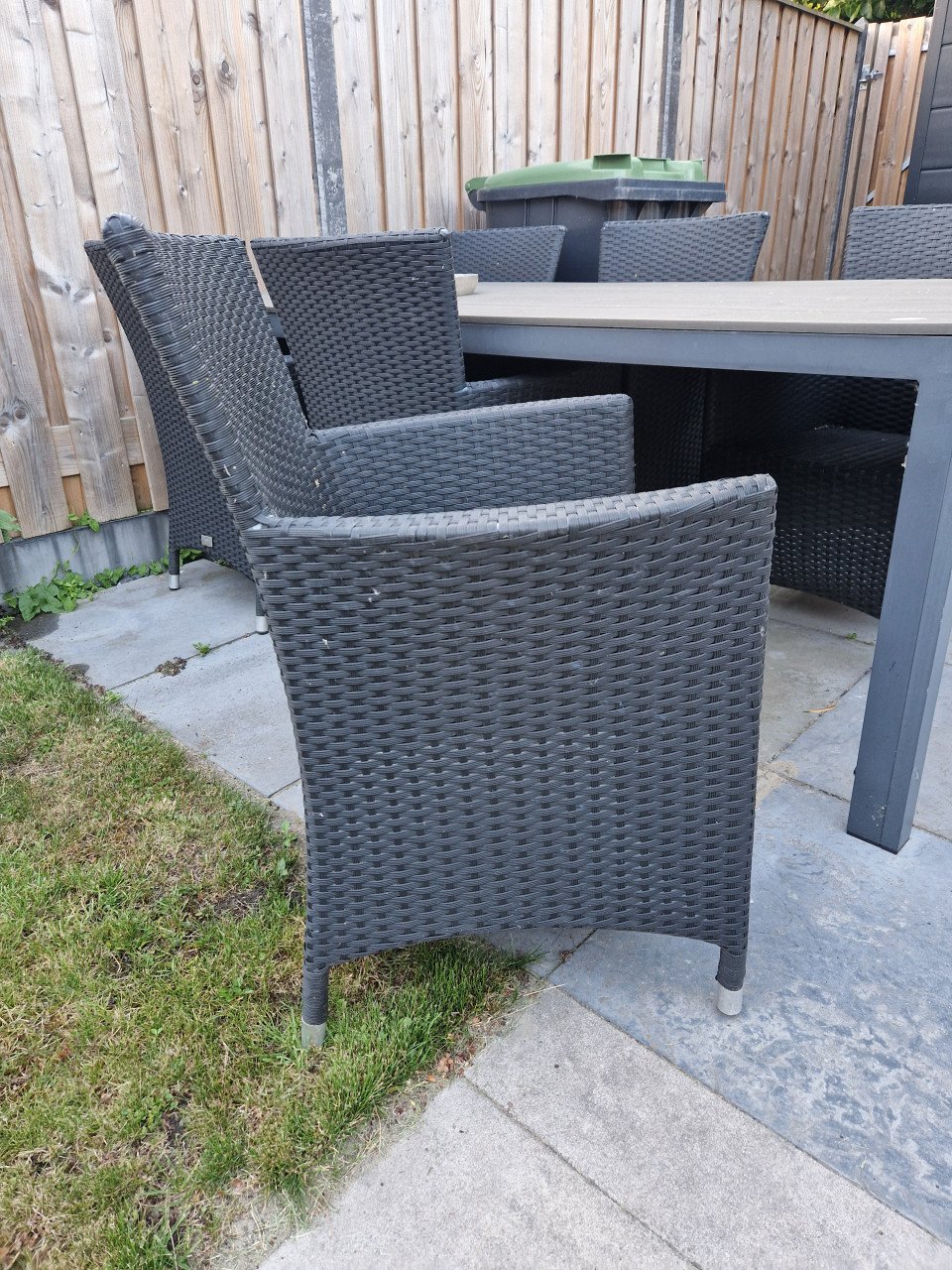 Gevlochten kunststof tuinstoelen