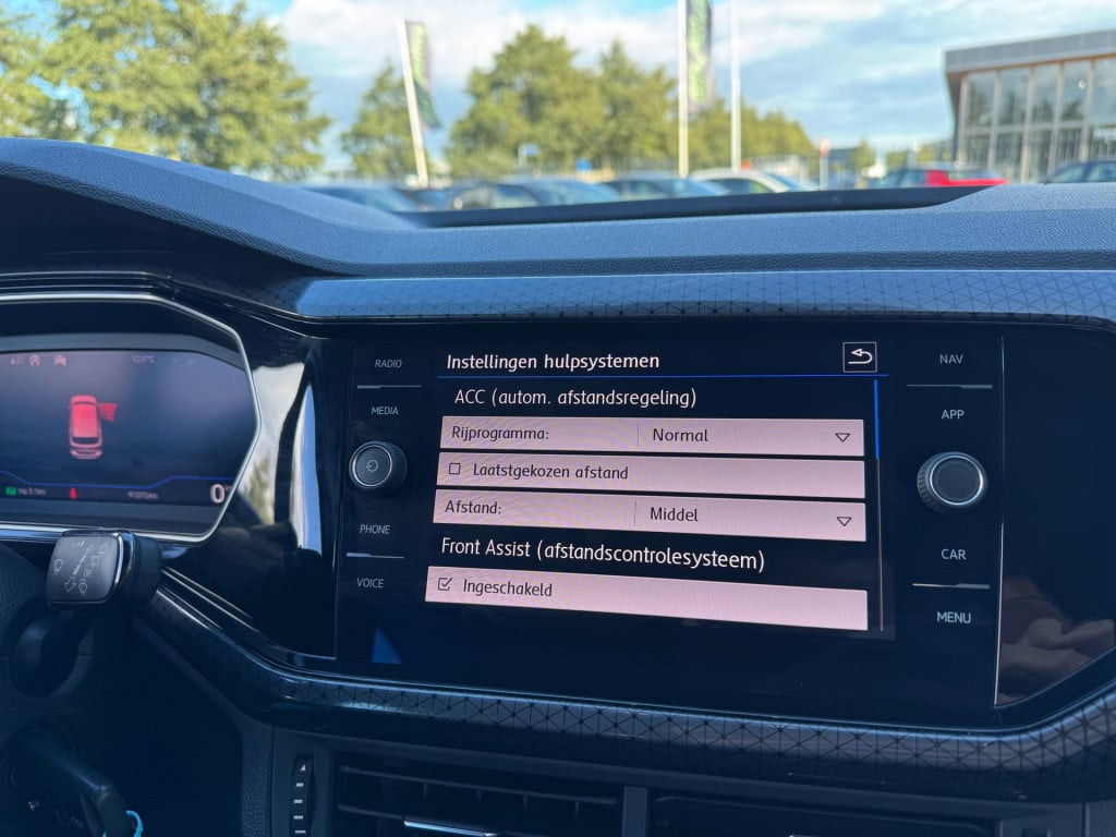 Volkswagen T-cross 1.0 tsi style * virtual cockpit * stoelverwarming * clim