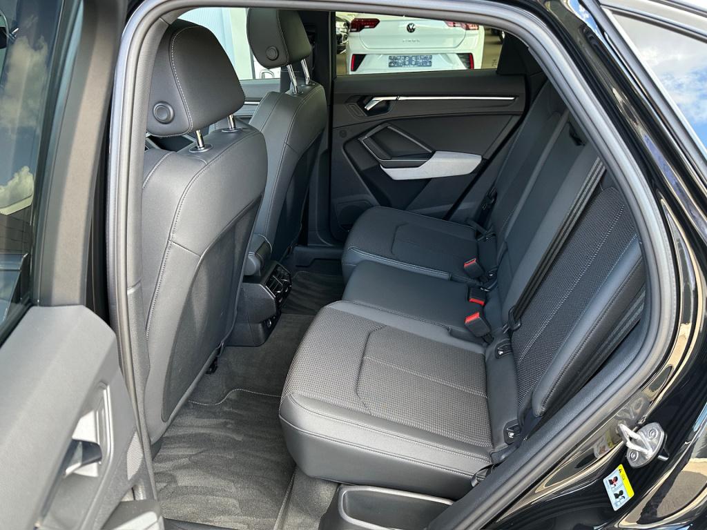 Audi Q3 sportback 35 tfsi s-line s-tronic | trekhaak | sonos | standkachel 