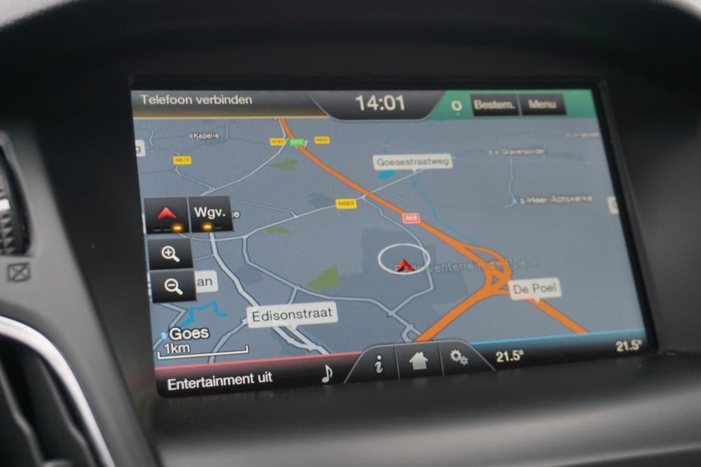 Ford Focus 1.0 titanium edition 1e eigenaar / navi / climate controle / cru