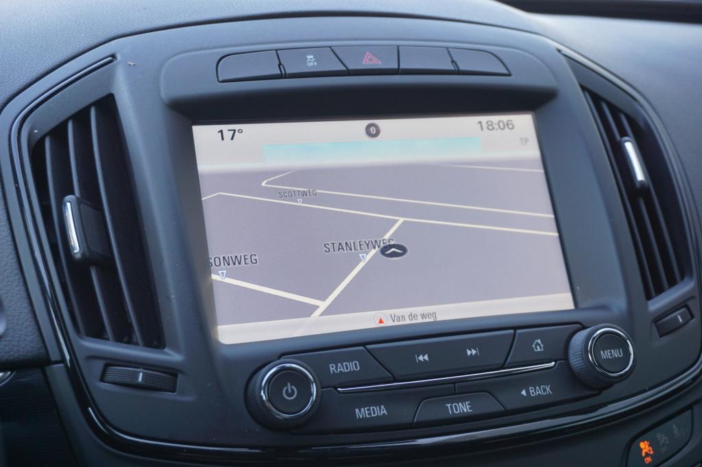 Opel Insignia 1.6 cdti innovation automaat - airco / navi / cruise / elektr