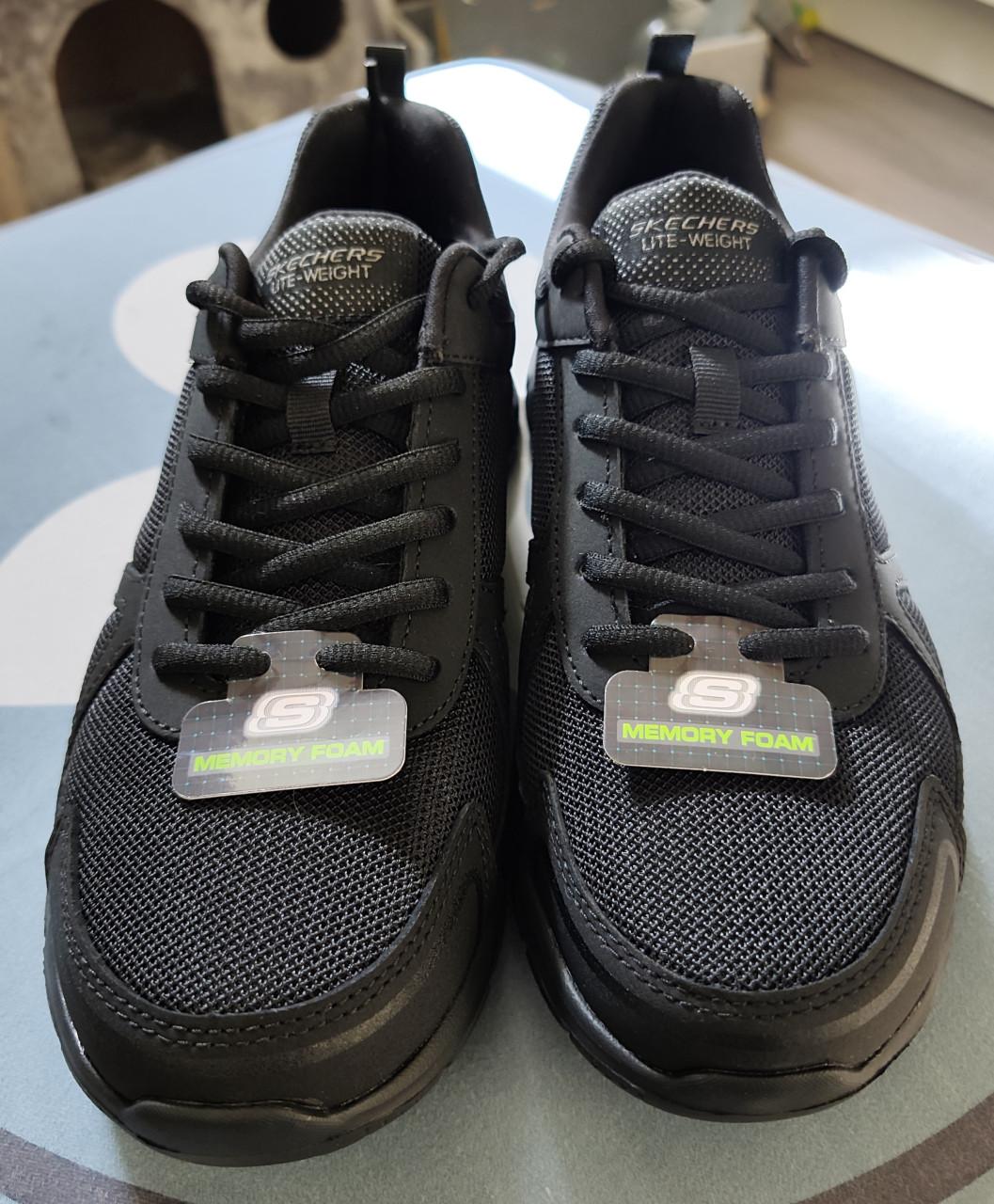 Skechers sneakers maat 41, nieuw