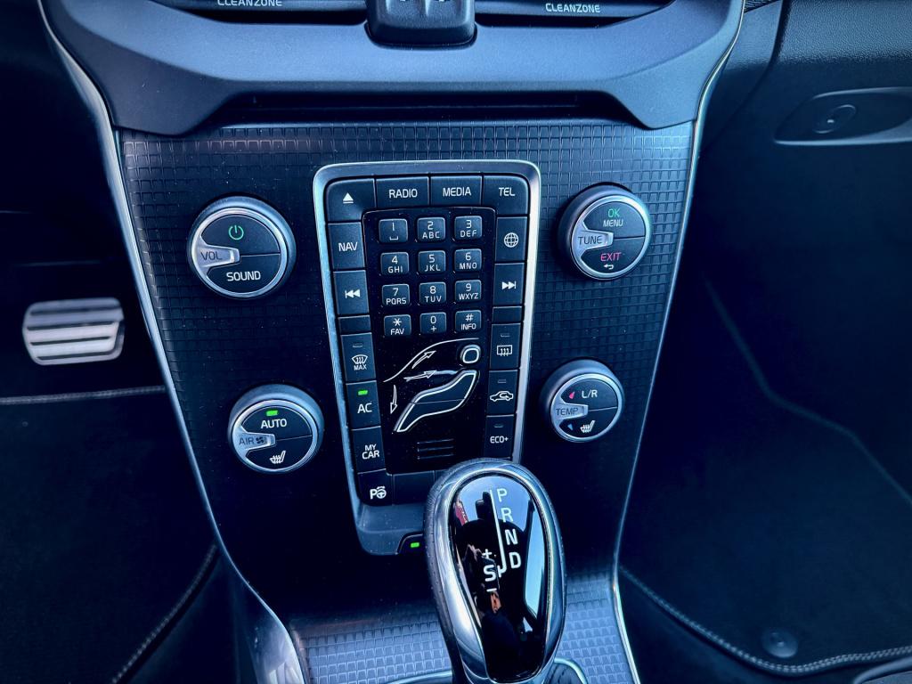 Volvo V40 1.5 t3 polar+ sport navi ecc cruise