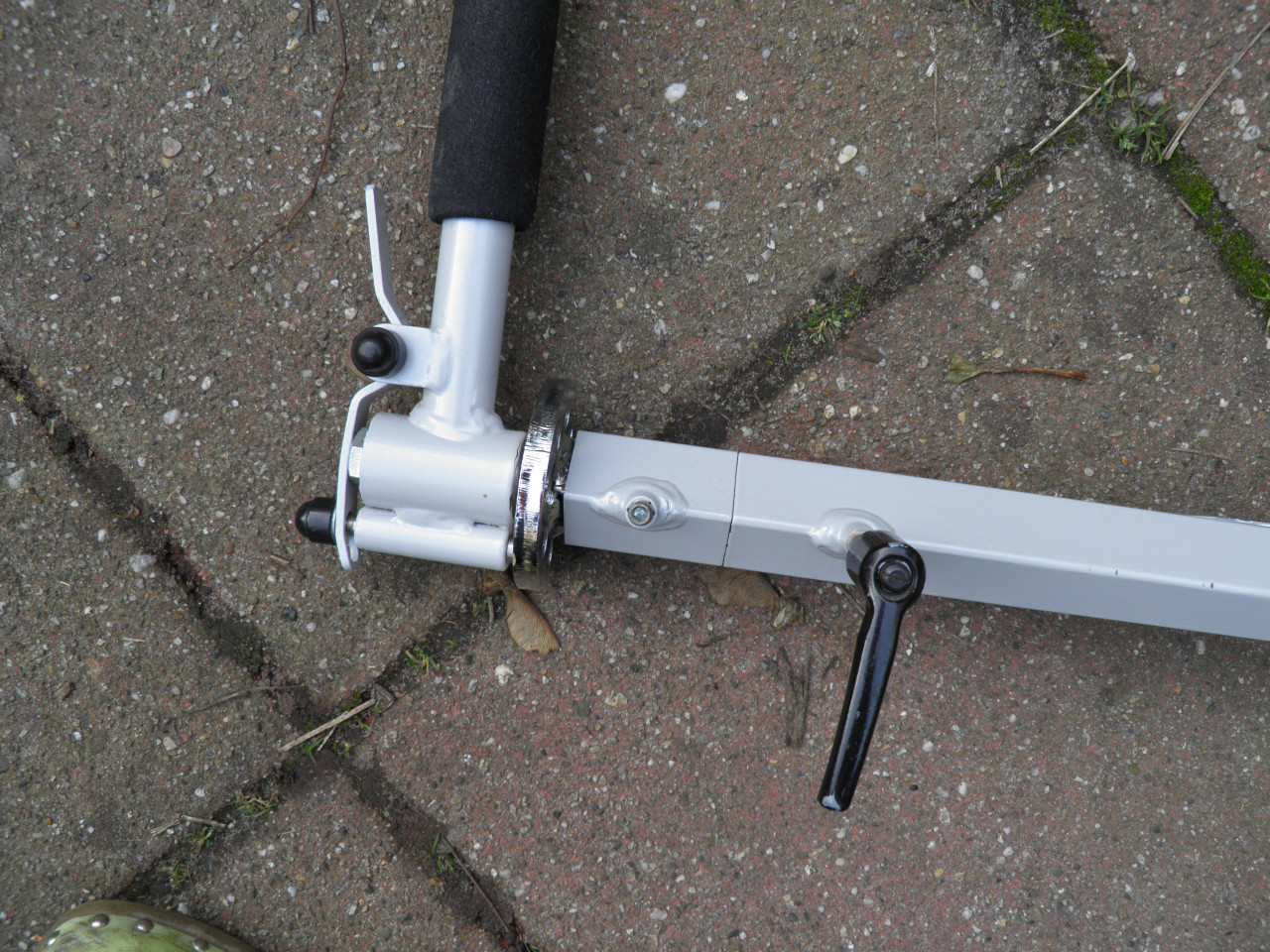Mobiele sta op hulp bij het uit bed komen