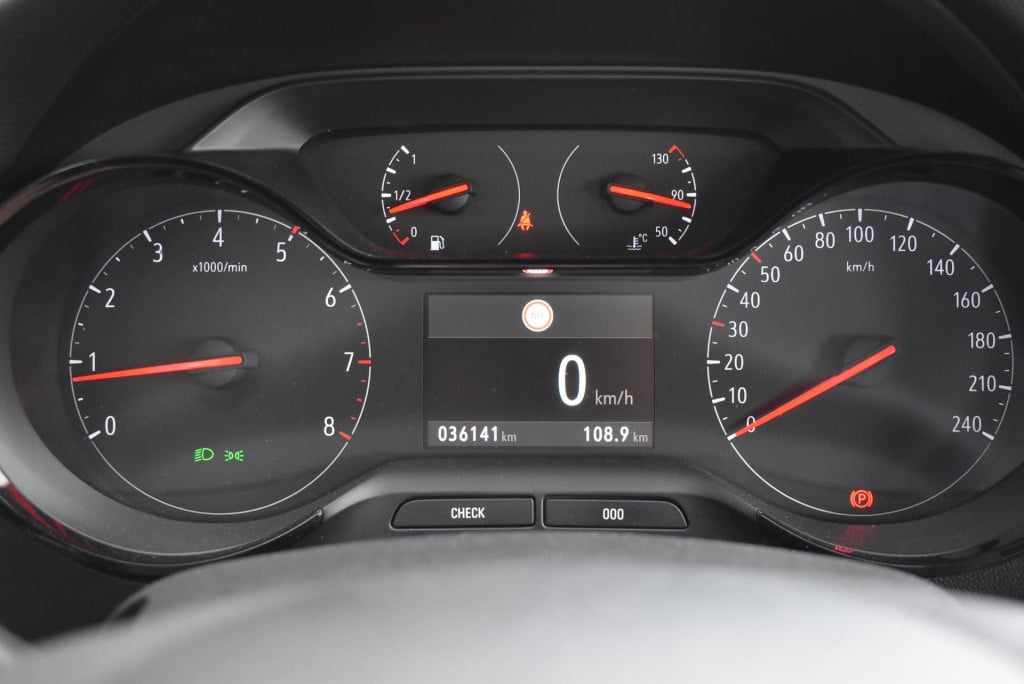 Opel Crossland X 1.2 turbo edition