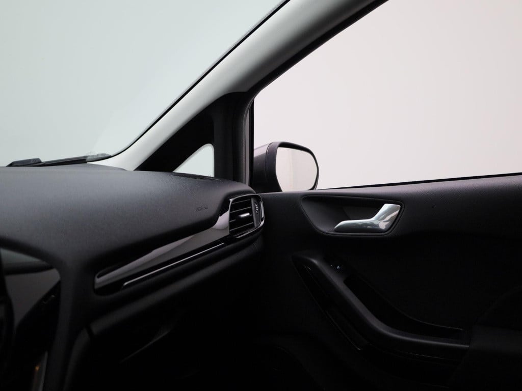 Ford Fiesta 1.1 trend navigatie | cruise control | airco | dab | pdc | appl