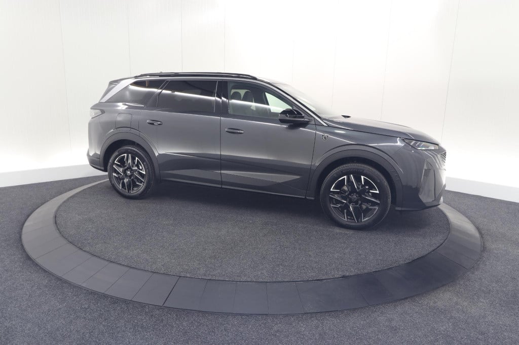 Peugeot 5008 1.2 hybrid 145 gt | panoramadak | camera | elektrische achterk