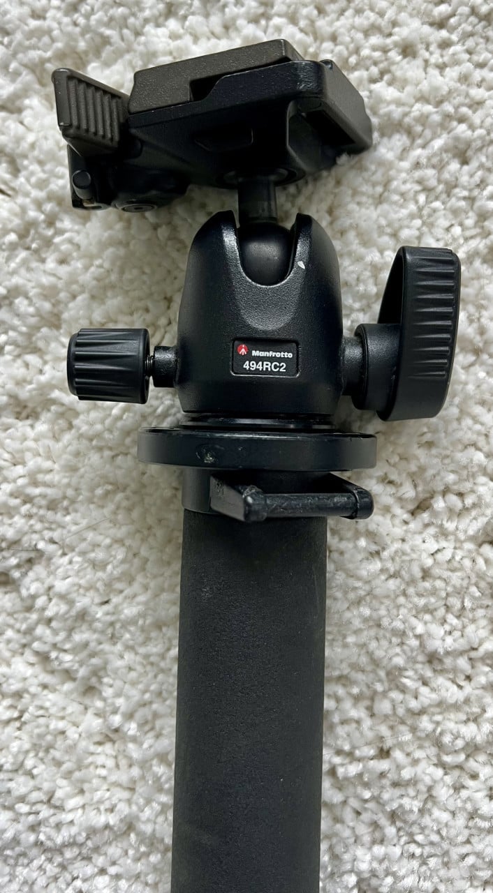 Manfrotto monopod 679B en balhoofd 494RC2 incl. snelkoppeling