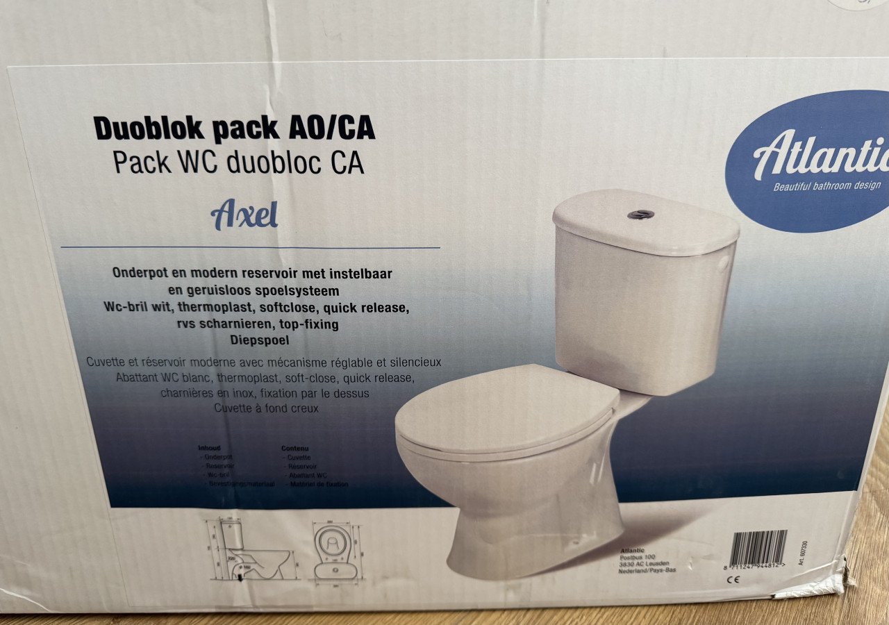 Toilet nieuw in verpakking