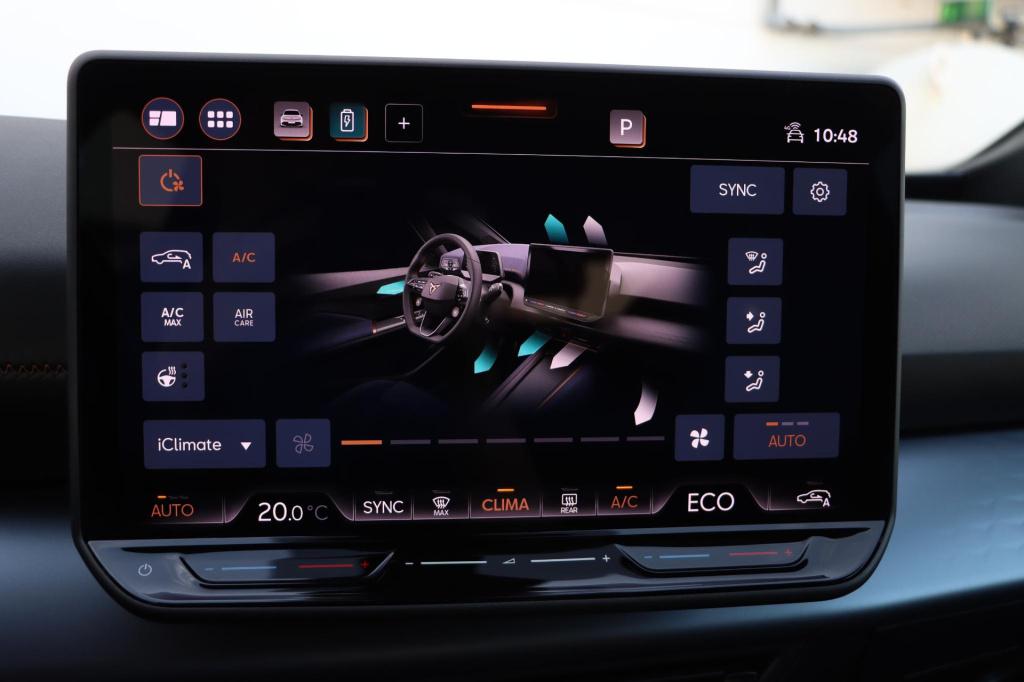 Cupra Born business 63 kwh 231pk | soh 98,8% |