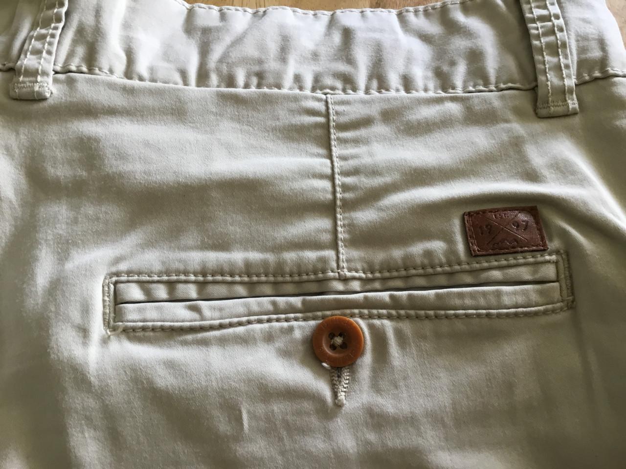 Korte Broek.   Human Nature.    Heren.