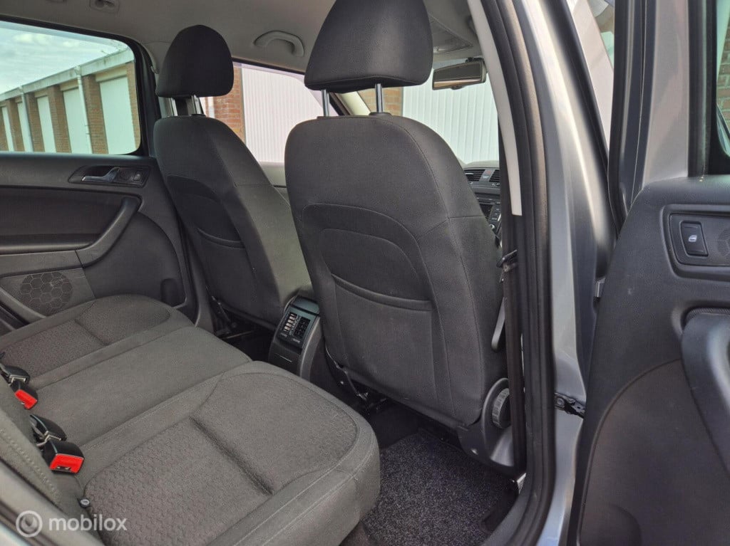 Skoda Yeti 1.2 tsi elegance / origineel nl / cruisecontrol / trekhaak