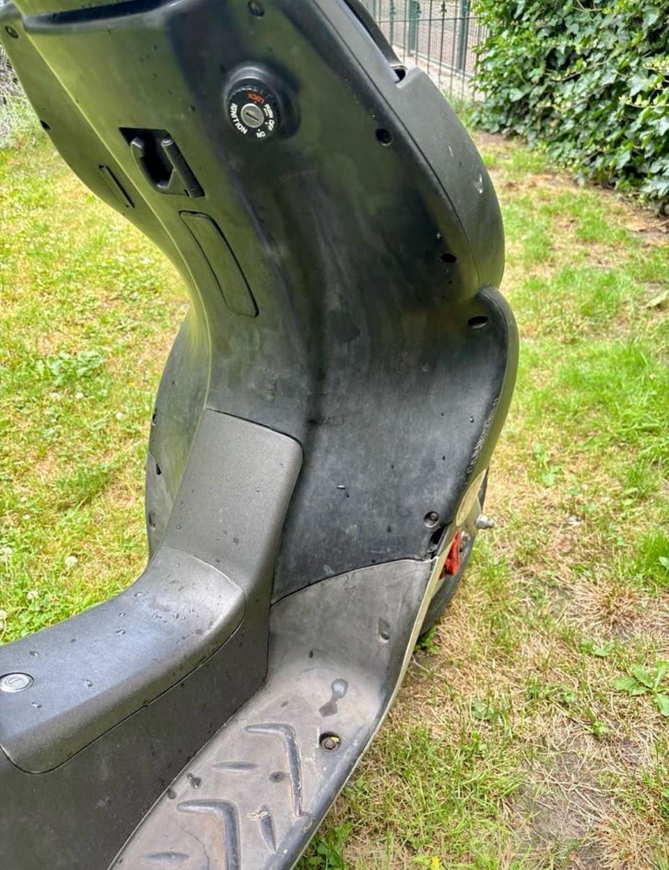 Te koop Kymco Super 9 50cc 2takt AC blauw kenteken