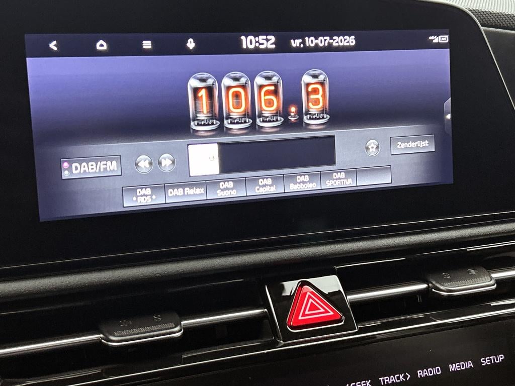 Kia Niro 1.6 gdi hev launch edition | navigatie | 18 inch lichtmetalen velg