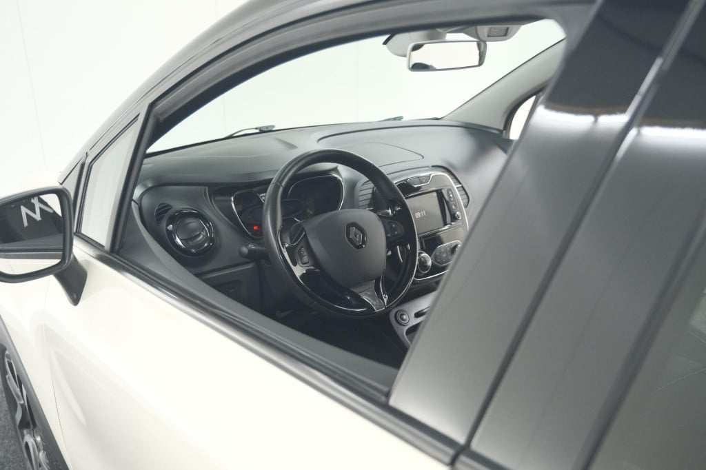 Renault Captur 0.9 tce dynamique | trekhaak | camera | parkeersensoren