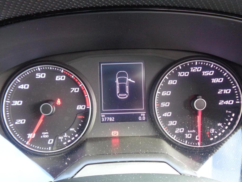 Seat Ibiza 1.0 mpi reference//airco/led/pdc/carplay/lm velgen/1st eig/slech