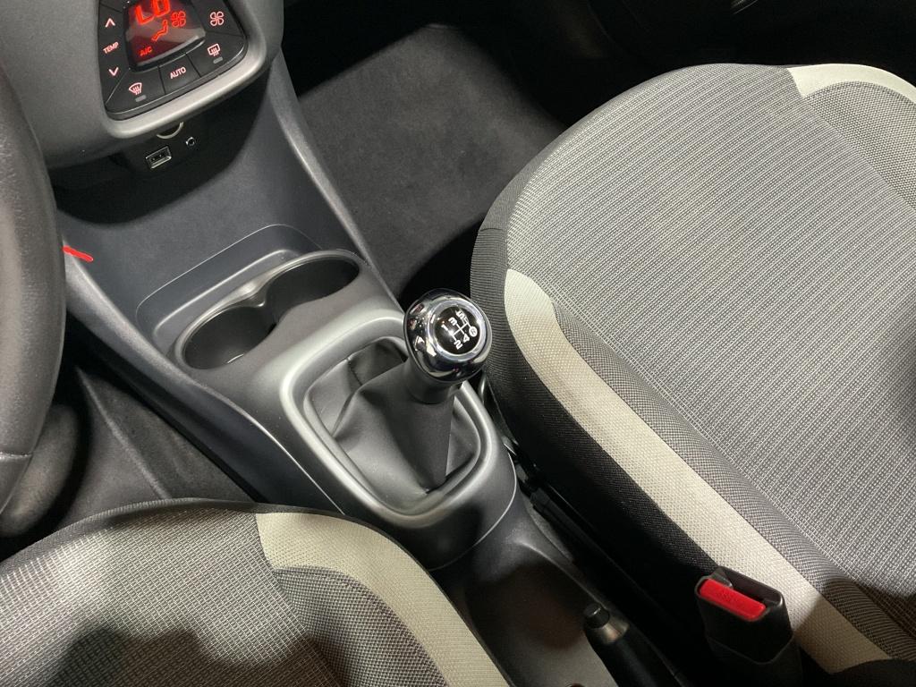 Toyota Aygo 1.0 vvt-i x-joy cabrio | clima | apple carplay |