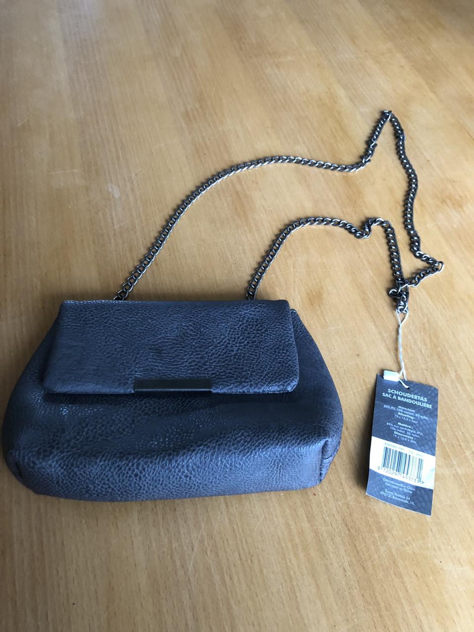 Te koop leuk tasje.(nieuw).