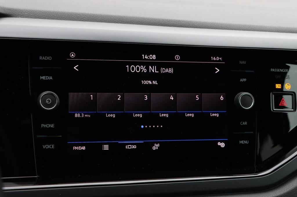 Volkswagen Taigo 1.0 tsi r-line 110pk dsg7 | stoelverwarming | camera | par