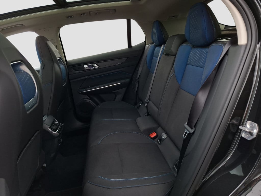 Lynk & Co 01 1.5 limited | panoramadak | automaat |