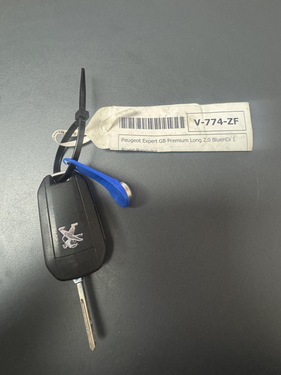Peugeot Expert 231l 2.0 bluehdi 180 premium l3h1 / automaat / cruise contro
