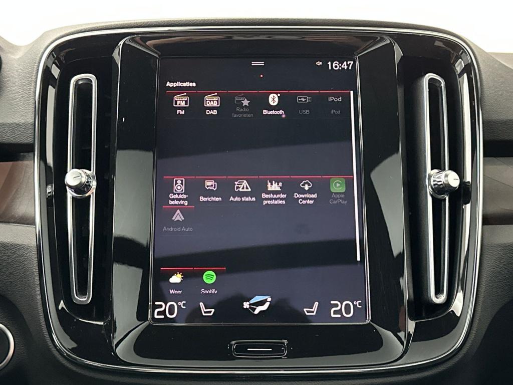 Volvo XC40 t5 262pk recharge ultimate dark | adap.cruise| panodak| trekhaak