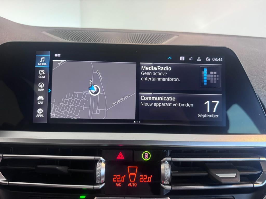 BMW 3-serie touring 320e business edition plus