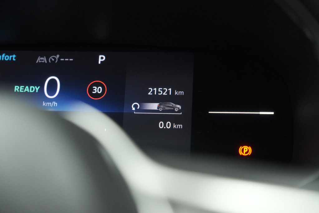 Renault Captur 1.6 e-tech full hybrid 145 techno | camera | apple carplay |