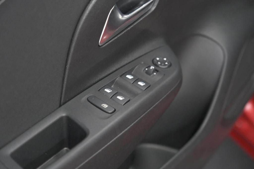 Opel Corsa turbo 100 gs | camera | dodehoekdetectie | apple carplay