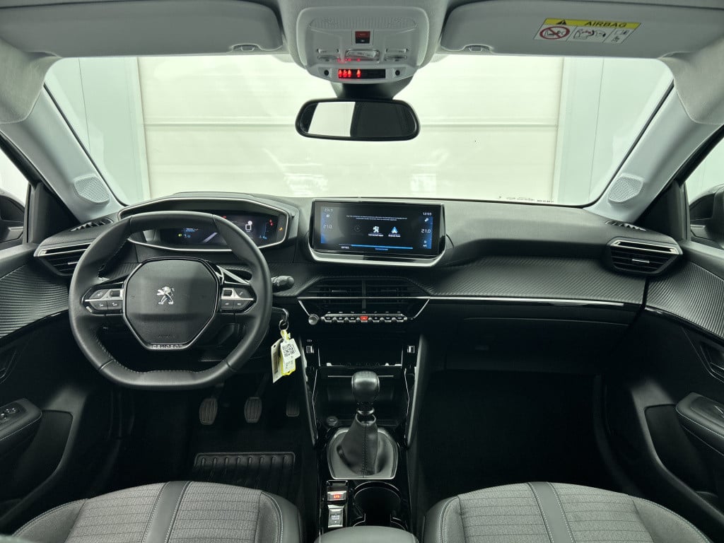 Peugeot 208 100 pk allure | rijklaar | navi | camera | icockpit |