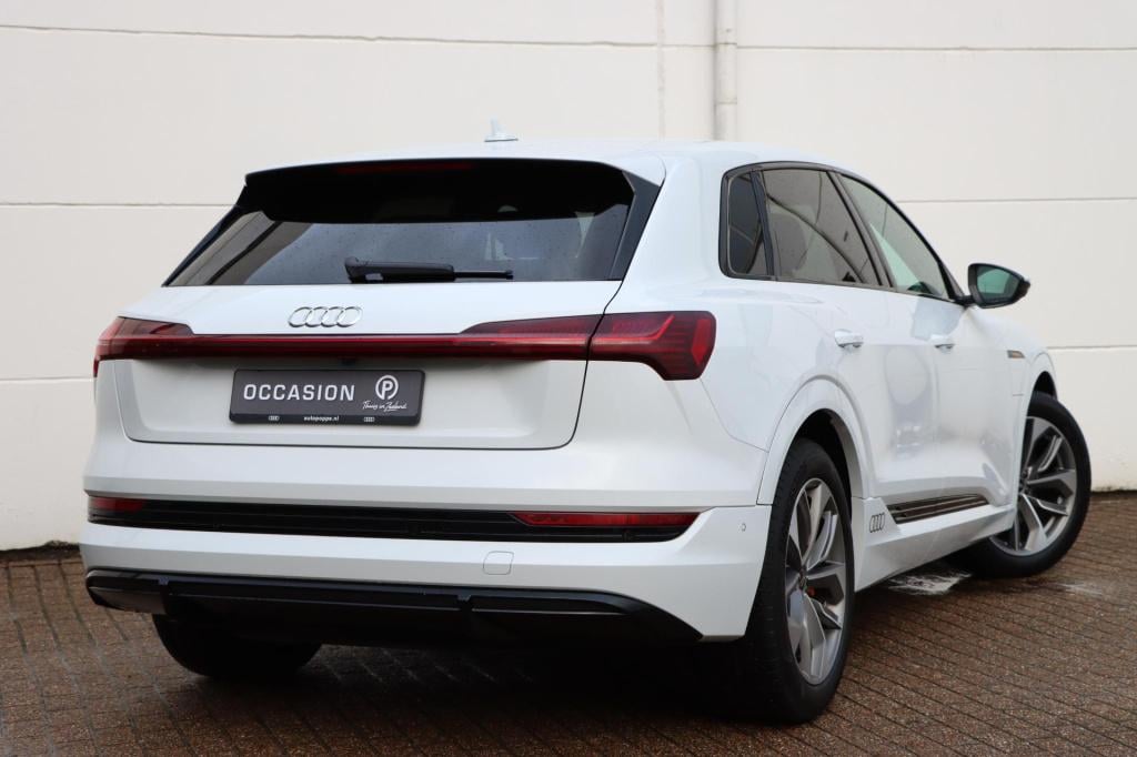 Audi E-tron 55 quattro s edition 95 kwh 408pk