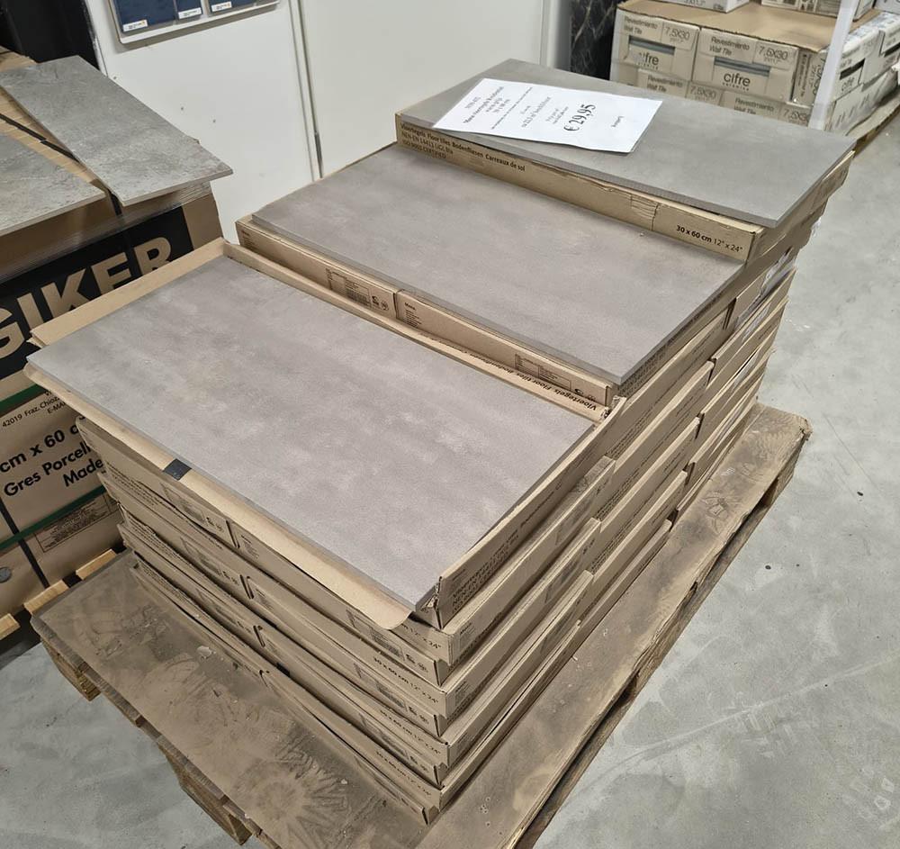 3030-432 22,3 m² betonlook tegels, taupe, 30x60 cm, prijs per m²