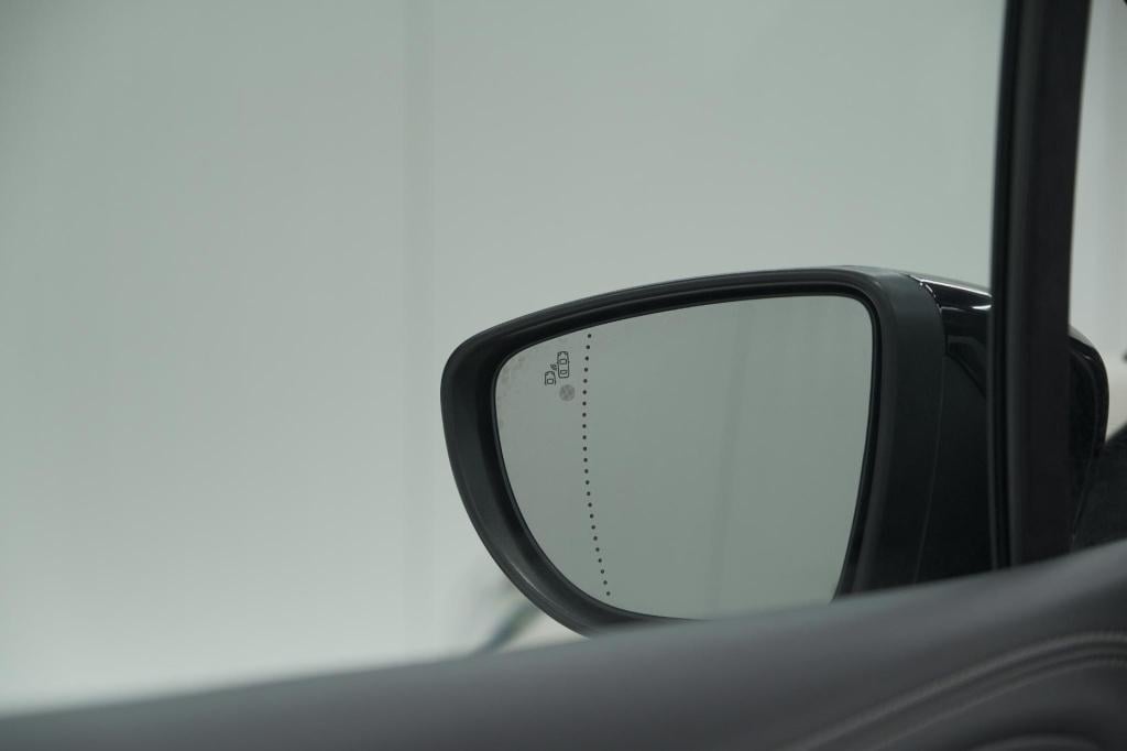 Renault Captur tce 120 edc initiale paris | camera | dodehoekdetectie | pan