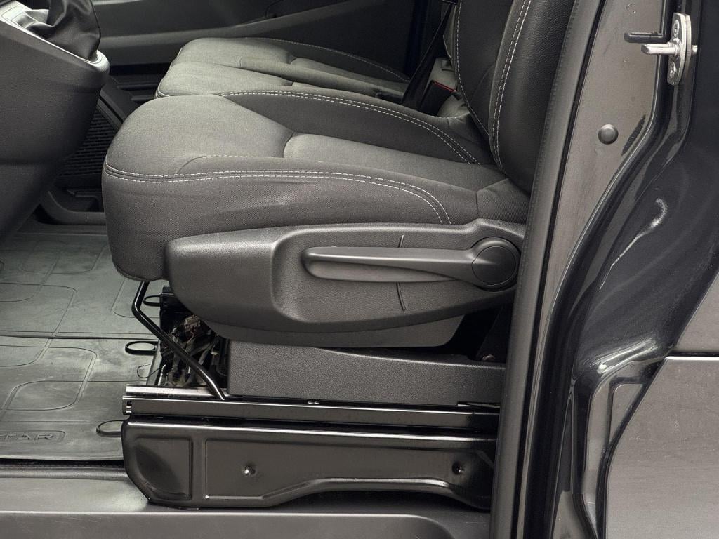 Nissan Primastar 2.0 dci 170 l2h1 n-connecta automaat prijs is ex. btw!