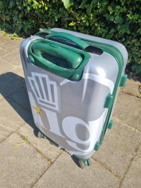 Rol-Koffers roze / groen & tas, blauw met inhoud rugzak + tas + kleine tas