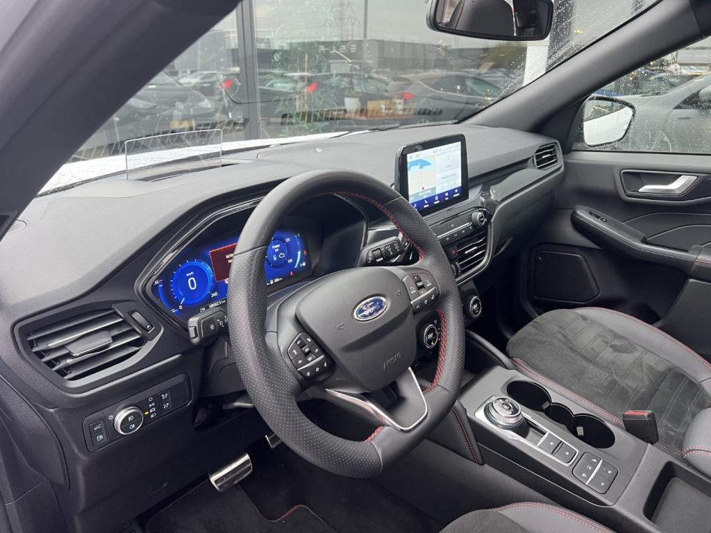 Ford Kuga 2.5 phev e-cvt 225pk st-line x , pano dak , 19inch , voorruitverw