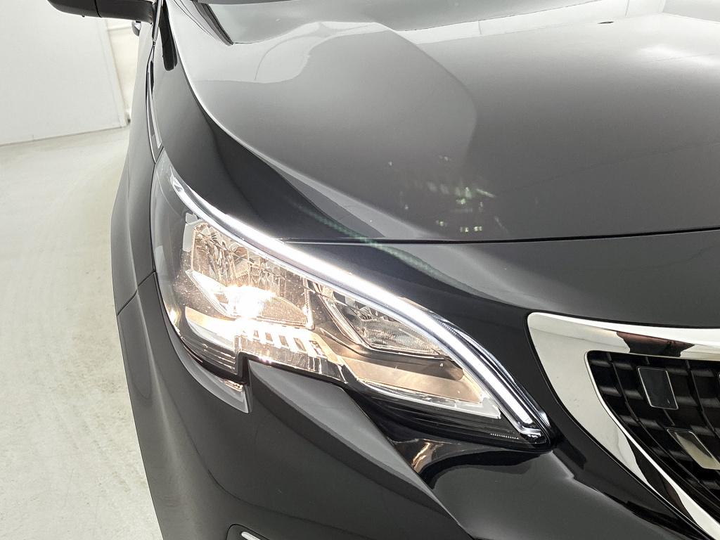 Peugeot 3008 1.2 puretech allure limited automaat | navigatie | grip contro