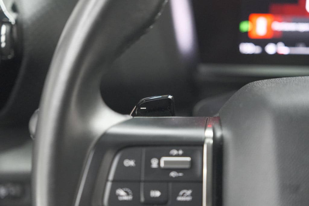 Citroen C4 puretech 131 eat6 shine | camera | head-up display | navigatie |