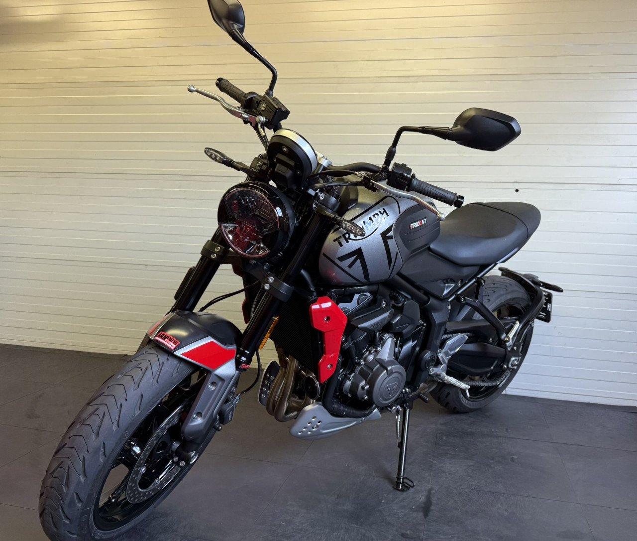 Jonge Triumph Trident 660 slechts 3200km oud!