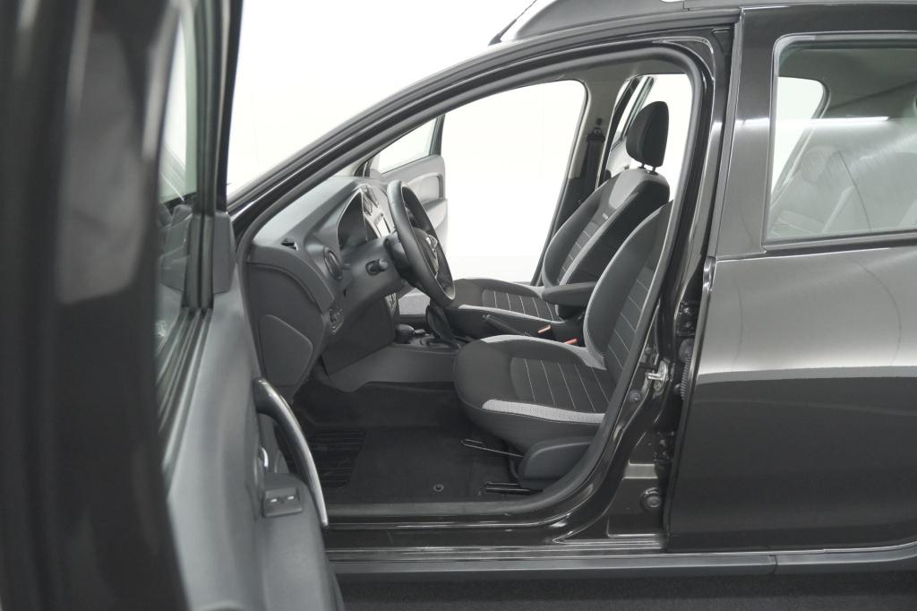 Dacia Sandero Stepway tce 90 sl | parkeersensoren | cruise control | naviga