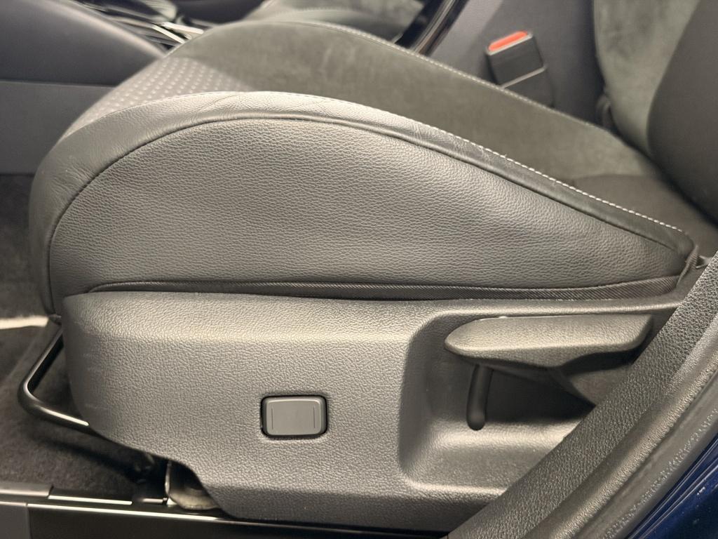 Toyota Corolla Touring Sports hybrid 200 executive| jbl| hud| stoelverw.| a